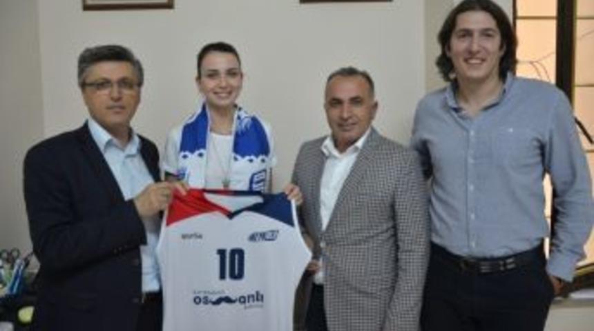 Tecr&uuml;beli Pas&ouml;r Meral Uğur Boz&uuml;y&uuml;k Belediyesi İdmanyurdu&rsquo;nda