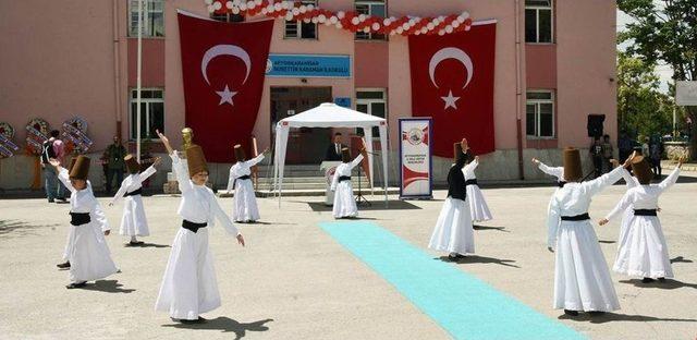 Afyonkarahisar’da 133 Bin 654 Öğrenci Karne Aldı