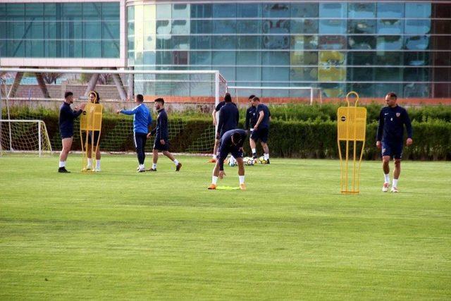 Kayserispor’da Medipol Başakşehir Maçı Hazırlıkları Başladı