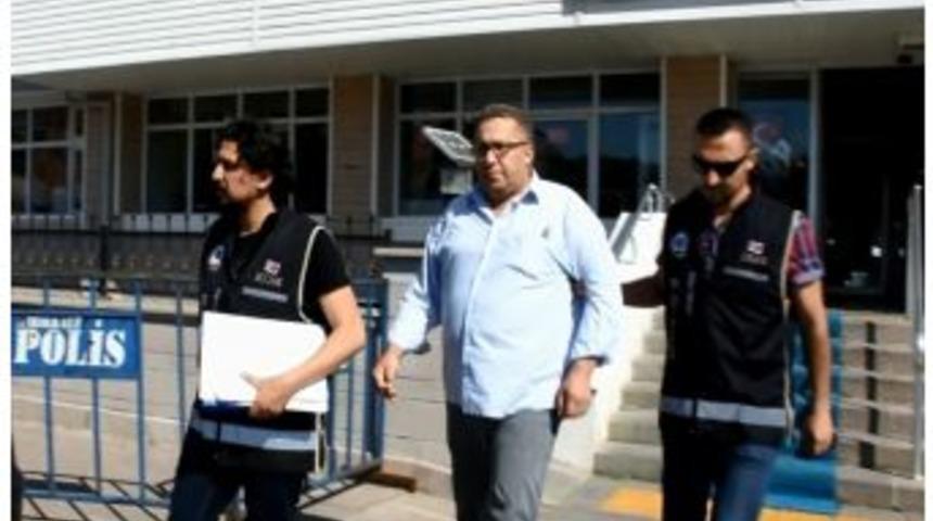 Polisin İmzasını Taklit Ederek Güvenlik Sertifikası Veren Şahıs Yakalandı