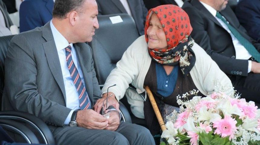 Enise Teyzenin Torunu İçin Vali’den Başbakan Yardımcısı’na Kadar Ulaşan İş Talebi