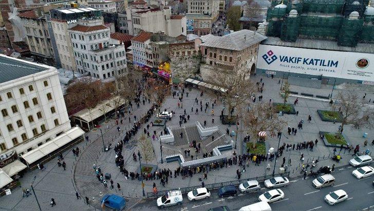 (özel) 61 Milyonluk Kuyruk Havadan Görüntülendi G1