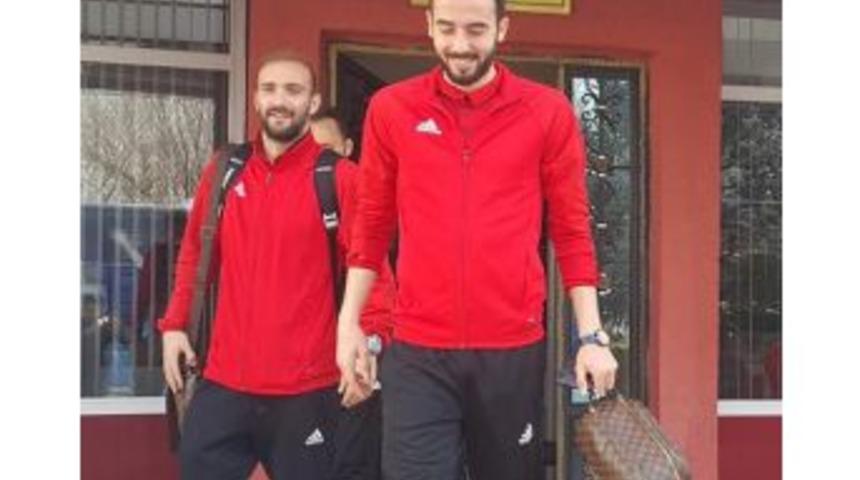 Elazığspor İstanbul&rsquo;a Gitti