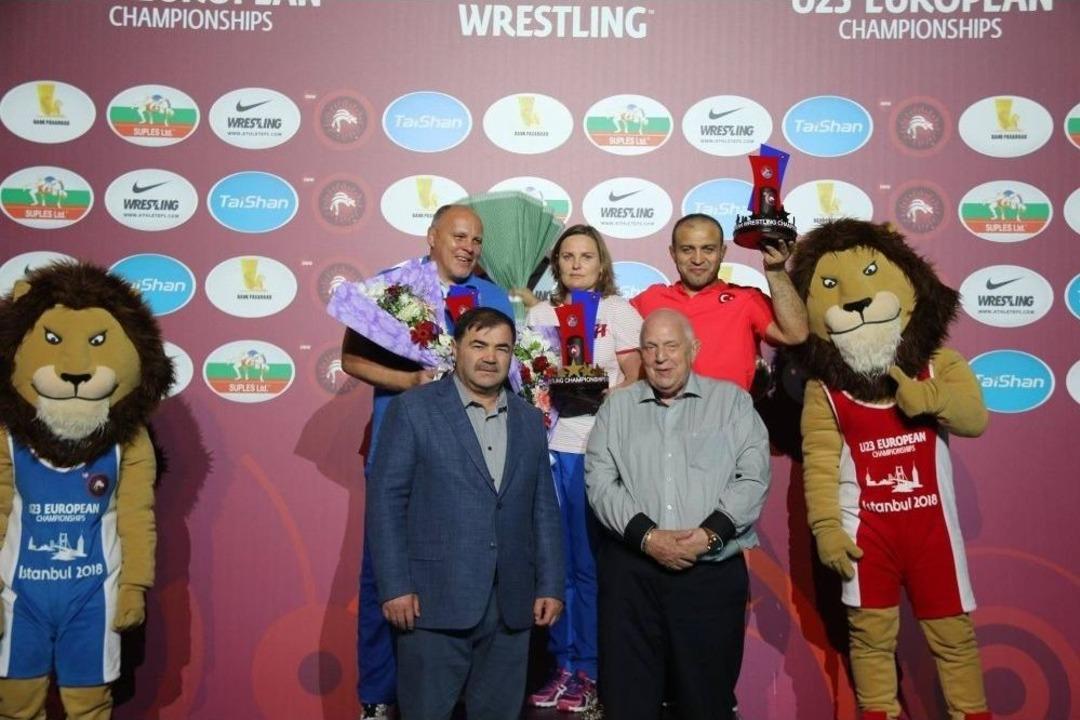 Zeynep Yetgil&rsquo;den Altın Madalya