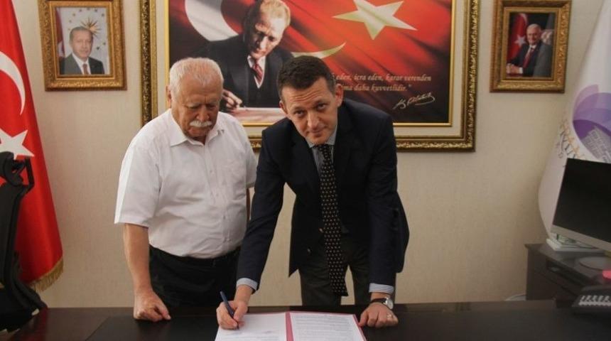 Leyla Dizdar K&uuml;lt&uuml;r Merkezi Yapım Protokol&uuml; İmzalandı