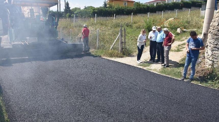 Sıcak Asfalt &Ccedil;alışmaları Devam Ediyor