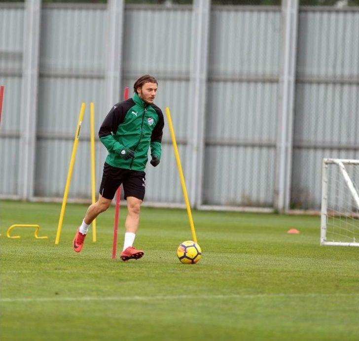 Bursaspor Gençlerbirliği’ne Hazırlanıyor G3