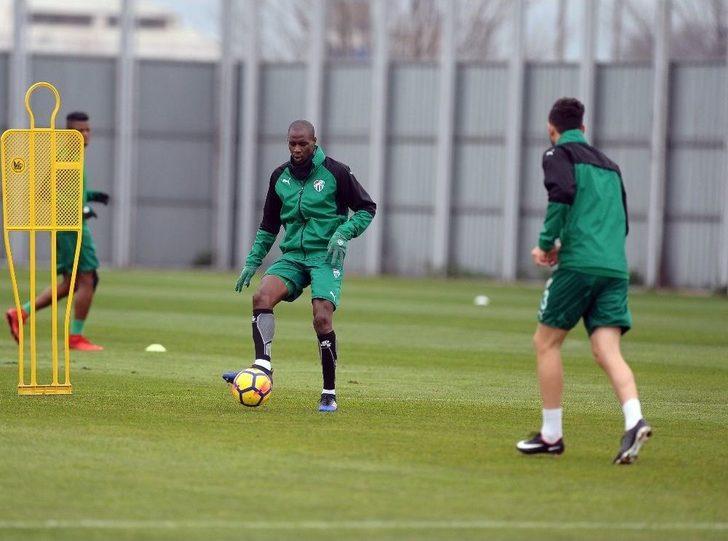 Bursaspor Gençlerbirliği’ne Hazırlanıyor G4
