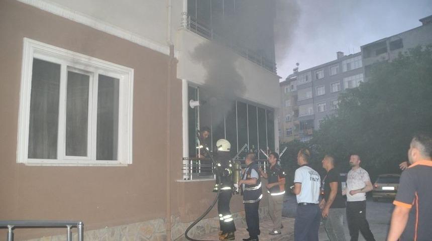 İftar Vakti &Ccedil;ıkan Yangın Korkuttu