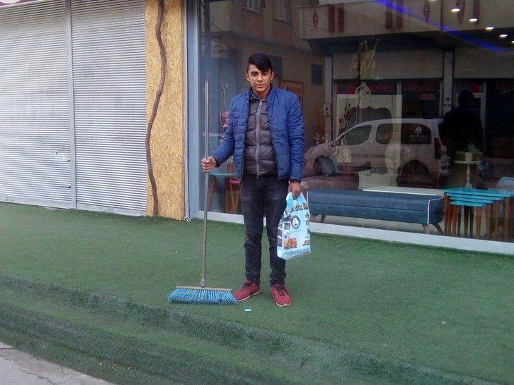 Şahinbey Temizlikte Duyarlı Olan Vatandaşları Ödüllendiriyor G4