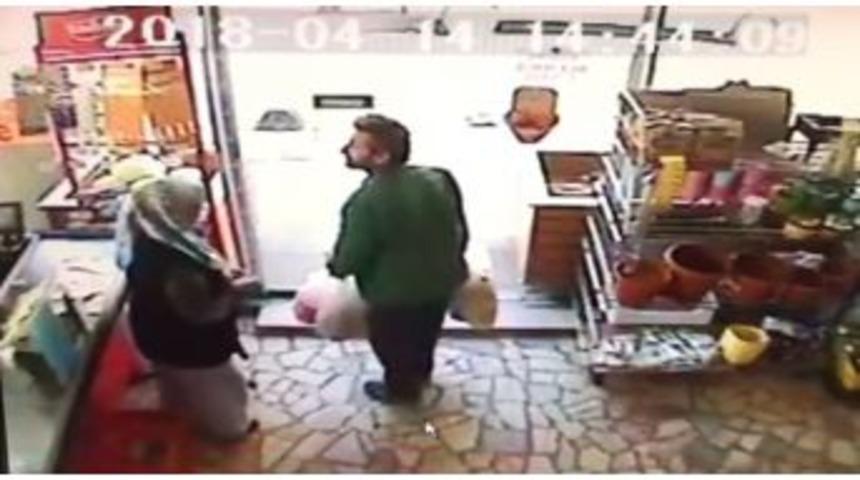 (&ouml;zel) Sultanbeyli&rsquo;de Esnafları Dolandıran Şahıs Kamerada