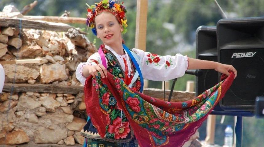 D&uuml;nya &Ccedil;ocukları Akseki&rsquo;de Buluşacak