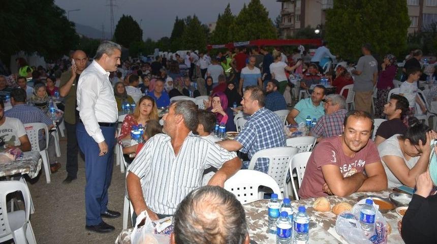 Nazilli Belediyesi&rsquo;nden 40 Bin Kişilik İftar Yemeği