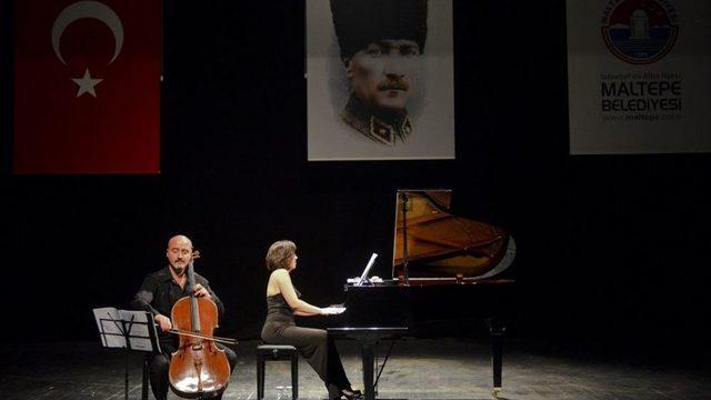 “duo Anatolia Maltepe’de Sahne Aldı