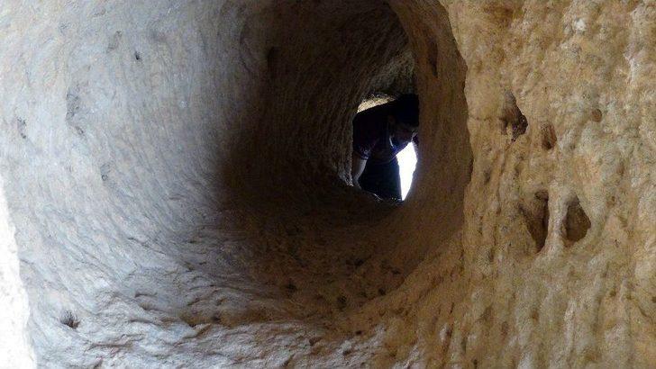 Gercüş’te Tarihi Mağara Keşfedilmeyi Bekliyor G3