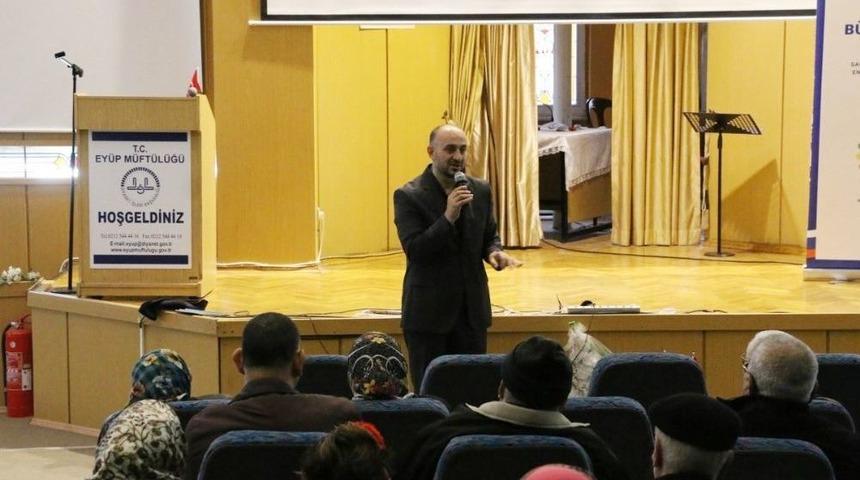 Ey&uuml;psultan M&uuml;ft&uuml;l&uuml;ğ&uuml;nde Engelliler Semineri
