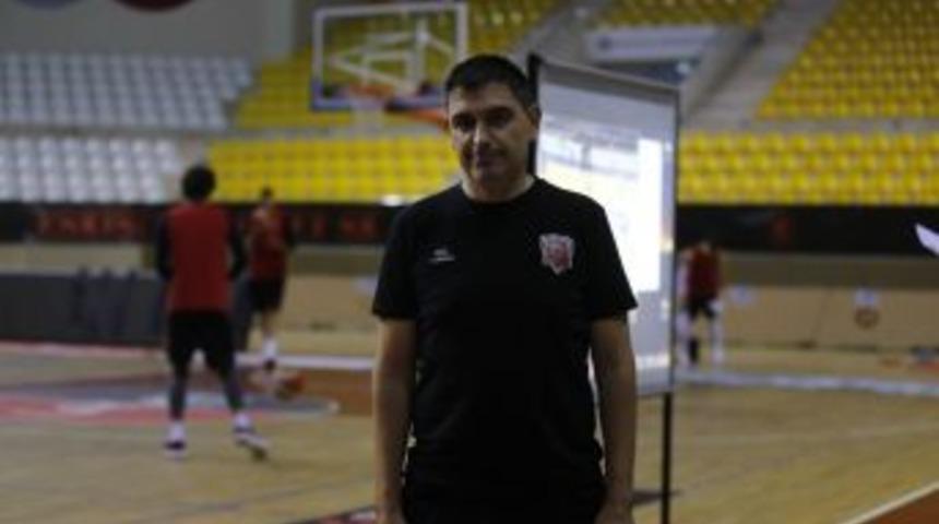 Ko&ccedil; Berrocal Tofaş Ma&ccedil;ı &Ouml;ncesi Konuştu