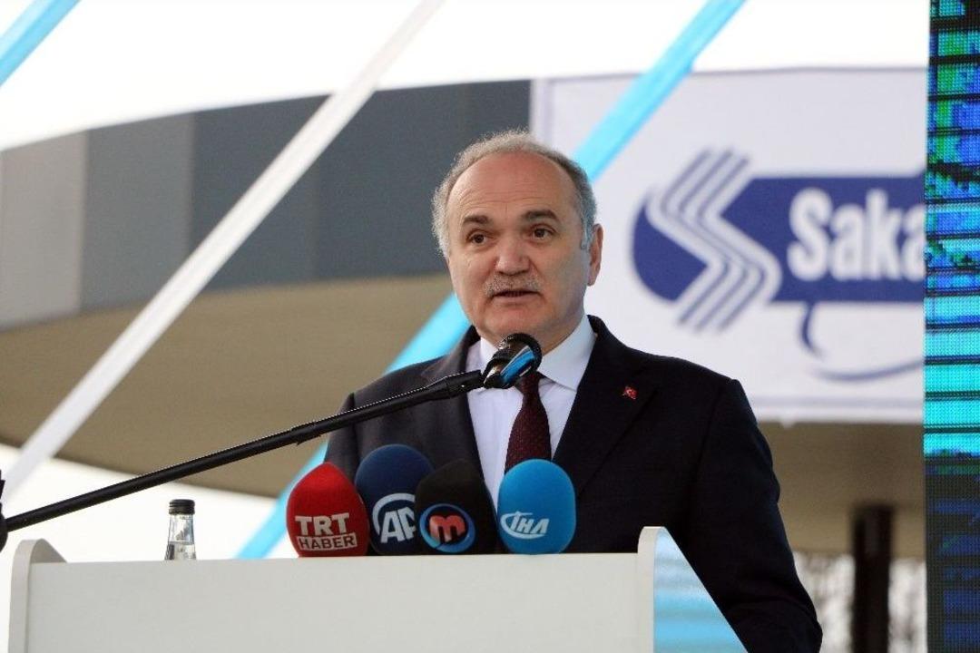 Bilim, Sanayi Ve Teknoloji Bakanı Faruk &Ouml;zl&uuml;: