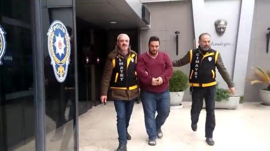 Hurda Aracı Par&ccedil;alatmak İstedi, Kafasına Sıktılar