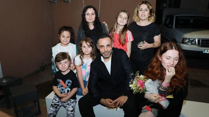 &Uuml;nl&uuml; Oyuncu Umut Oğuz: &ldquo;artık &rsquo;k&ouml;t&uuml; Adam&rsquo; Rol&uuml; Oynamak İstiyorum"