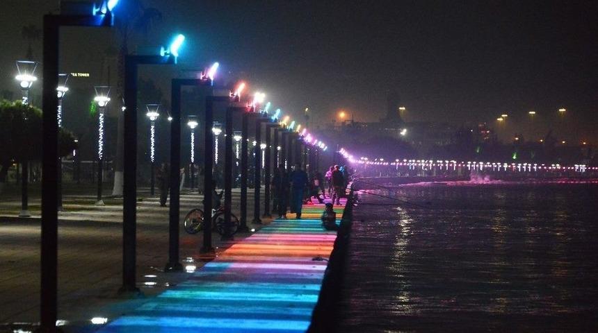 "3 Ocak Atat&uuml;rk Meydanı" A&ccedil;ılış İ&ccedil;in G&uuml;n Sayıyor