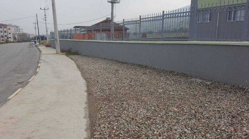 Alaşehir Belediyesinden Kırsal Mahallelerdeki Okullara Destek