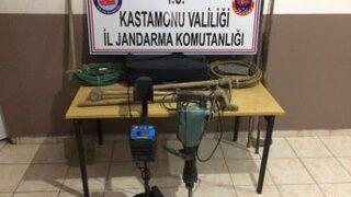 İzinsiz Kazı Yapan 4 Kişi, Gözaltına Alındı