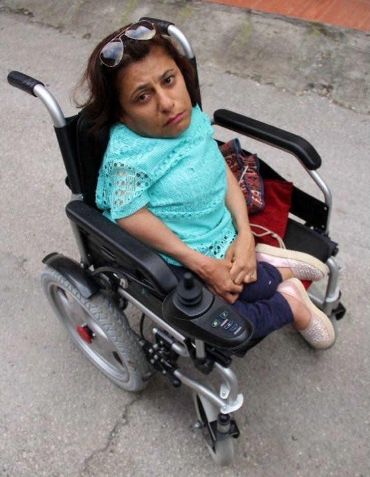 Kapkaç Mağduru Engelli Kız: "insanlık Var Zannediyordum Ama Ölmüş" G3