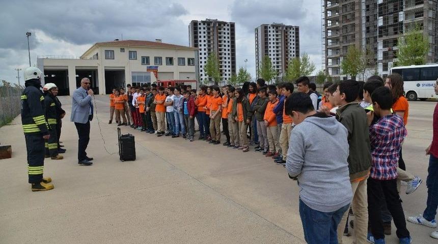 İtfaiyeden Öğrencilere Yangın Eğitimi