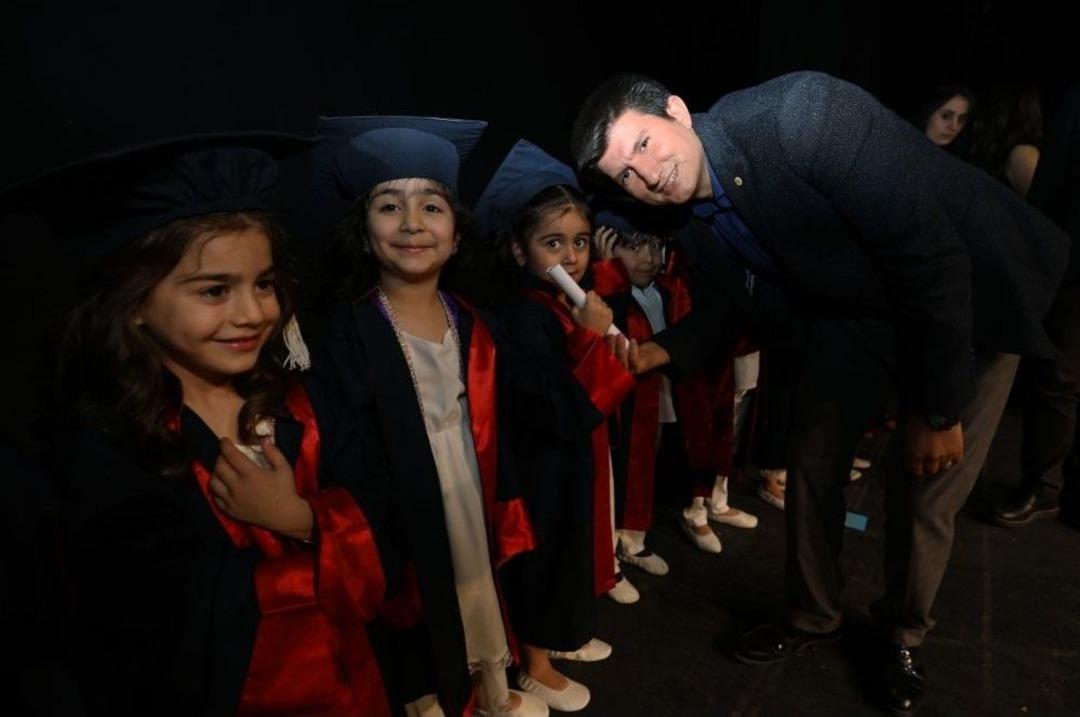 Minik &Ouml;ğrencilerden Yılsonu Etkinliği