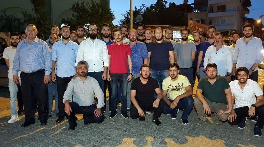 Alperen Ocaklarında İftarlı Veda