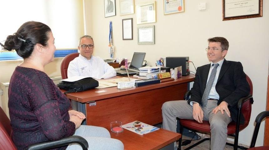 Yanak İ&ccedil;inden Alınan Par&ccedil;ayla İdrar Yolu Hastalığını Tedavi Ettiler