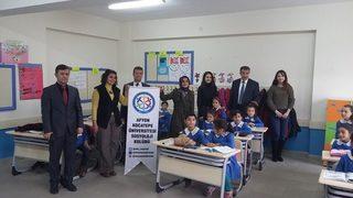 Üniversite Öğrencilerinden Köy Okuluna Gönül Köprüsü