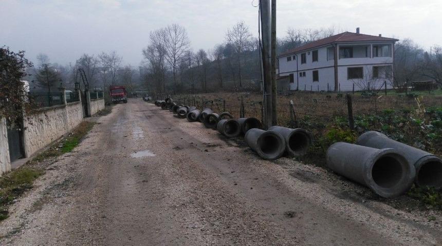 Akyazı&rsquo;da Alt Yapı G&uuml;&ccedil;leniyor