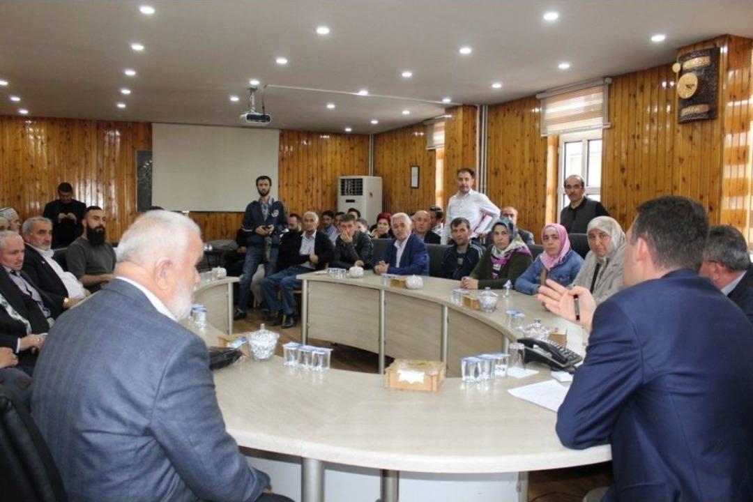 Kaymakam &Uuml;rkmezer, Halkın Sorunlarını Dinledi