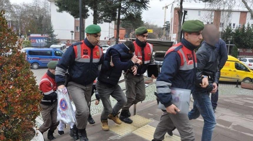 Kablo Hırsızları Yakalandı