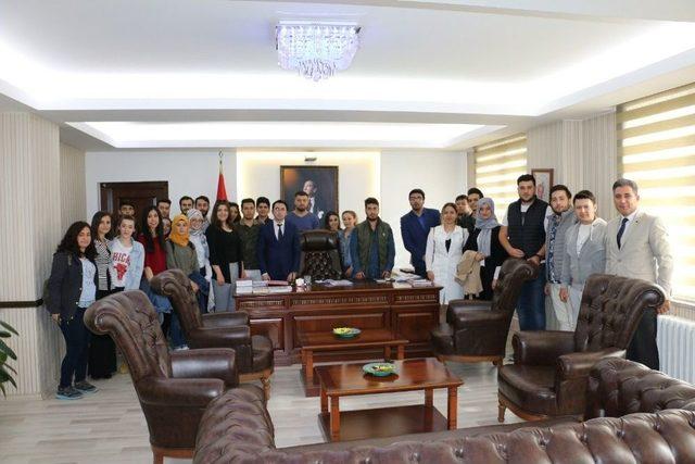 &Uuml;niversite &Ouml;ğrencileri G&ouml;k&ccedil;ebey&rsquo;de Ziyaretlerde Bulundular 2