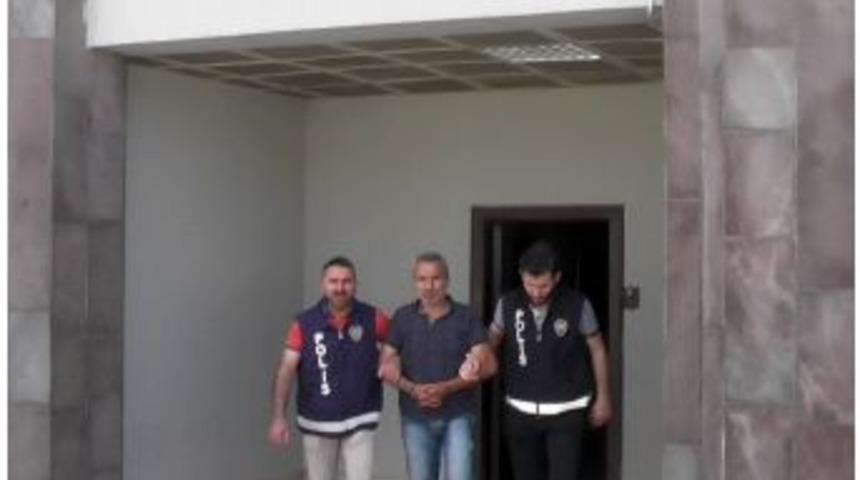 (&ouml;zel) Sancaktepe&rsquo;de Eski Eşini Yerde S&uuml;r&uuml;kleyerek &Ccedil;ocuğunu Ka&ccedil;ıran Baba Polise Teslim Oldu