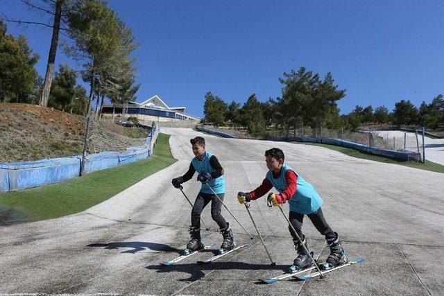 Gaziantep&rsquo;te 4 Mevsim Kayak Keyfi 2