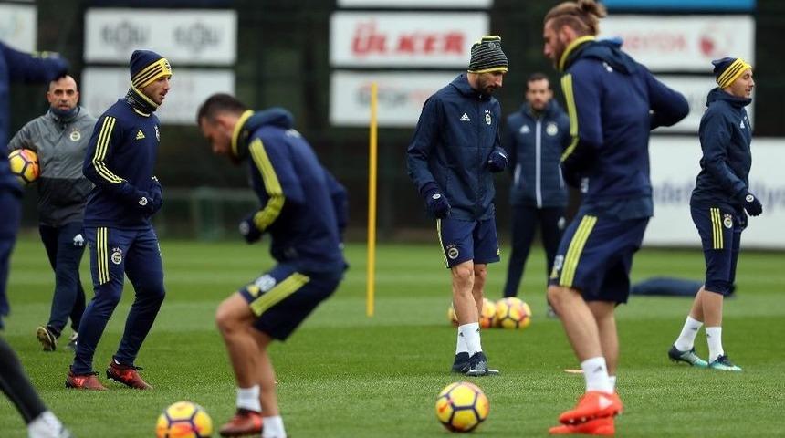 Fenerbah&ccedil;e, Konyaspor Ma&ccedil;ı Hazırlıklarına Devam Etti