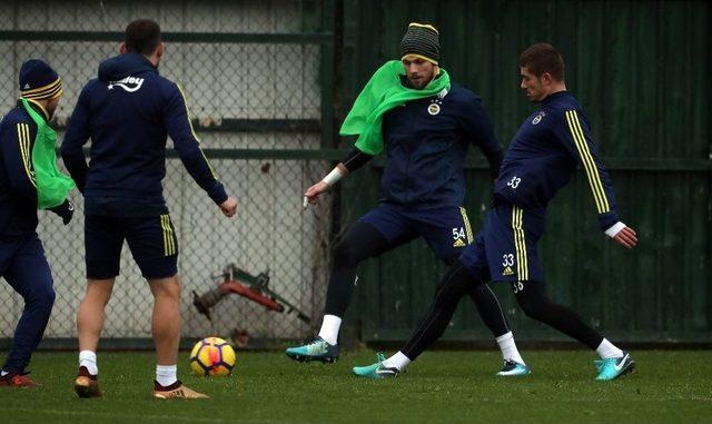 Fenerbahçe, Konyaspor Maçı Hazırlıklarına Devam Etti