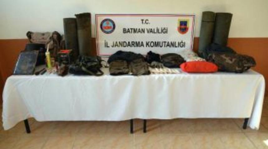 Sason’da 3 Sığınak Ele Geçirildi