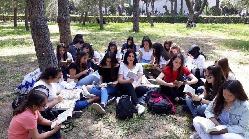 Molada Okuma Etkinliği D&uuml;zenlediler