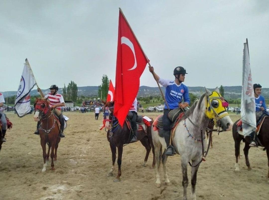 Selendi&rsquo;de Cirit Heyecanı Başladı
