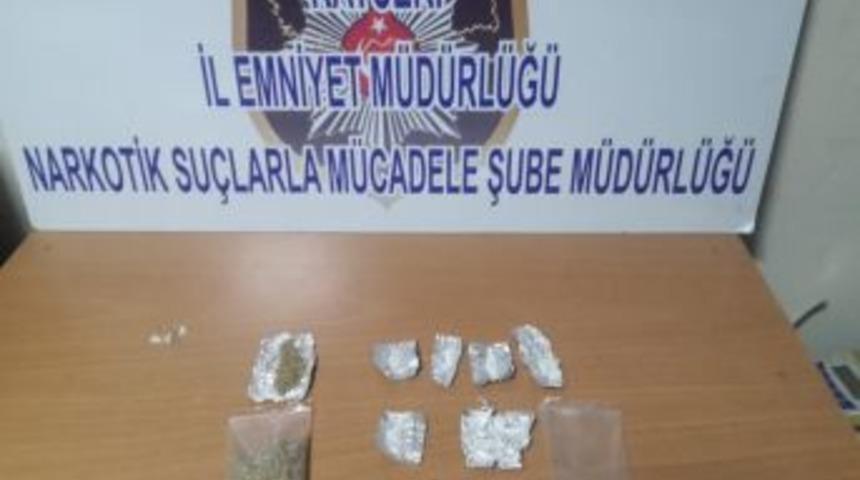 Kayseri&rsquo;de Uyuşturucu Operasyonu: 2 G&ouml;zaltı