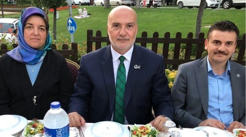 Ak Parti Bursa Milletvekili Adayı Ahmet Yelis, Bbp &Uuml;yeleriyle İftarda Buluştu