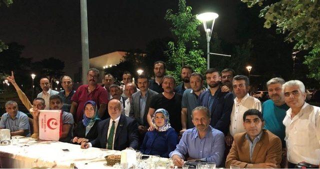 Ak Parti Bursa Milletvekili Adayı Ahmet Yelis, Bbp Üyeleriyle İftarda Buluştu