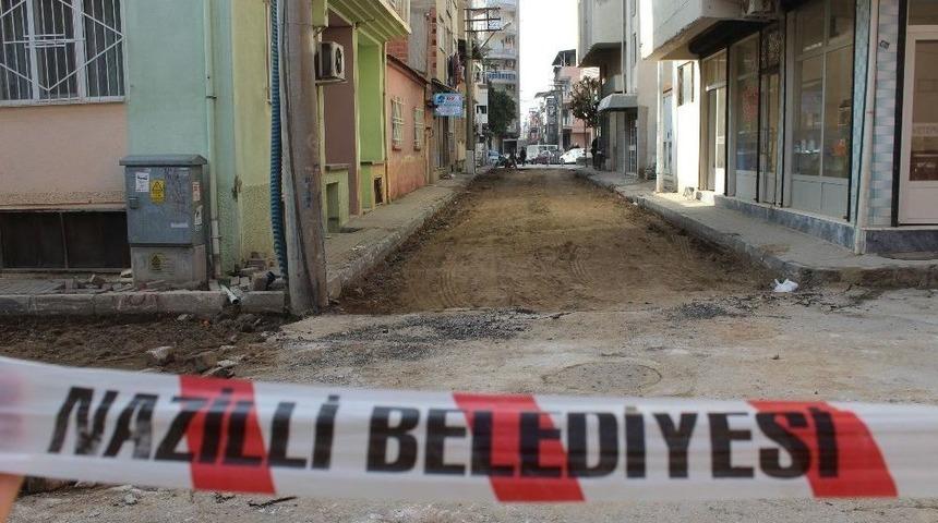 Nazilli’de Yol Yatırımları Devam Ediyor