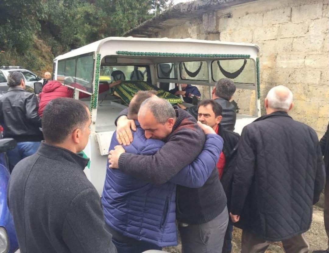 (&ouml;zel)minik &Ouml;mer&rsquo;in Kalbi Yetmedi