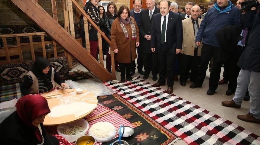 Bayburt&rsquo;ta Y&ouml;resel &Uuml;r&uuml;nler Tanıtım Organizasyonu